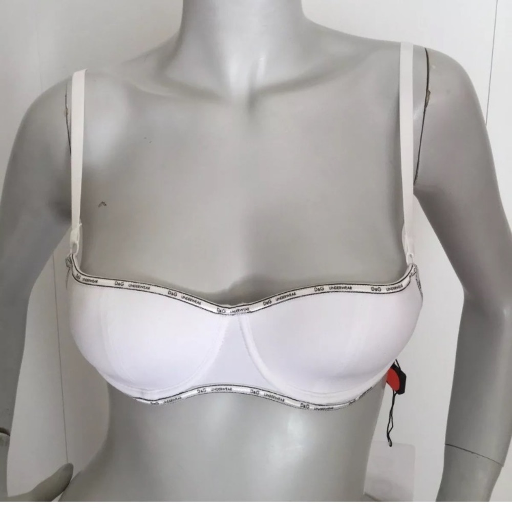 Nwt - Authentic and Comfortable D&g Dolce and Gabbana Smooth Enhancing Bra 32b